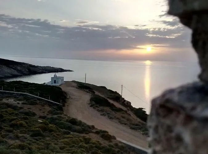 Δωμάτια σε οικογενειακή κατοικία Ateni *