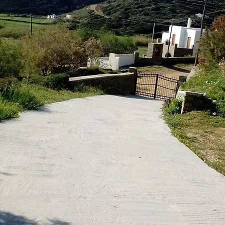 Ateni Alloggio in famiglia Gavrio