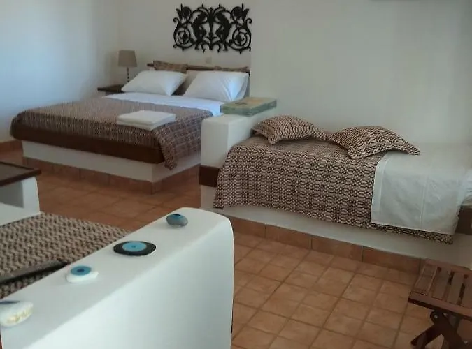 Ateni Проживание в семье